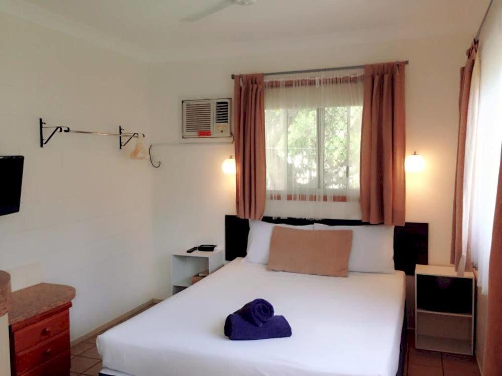Paradise Court Holiday Units Airlie Beach Exterior photo